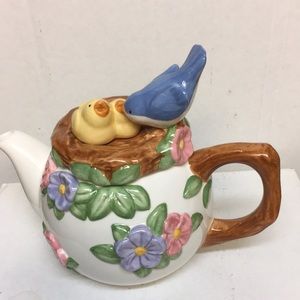 Teleflora birds nest tea pot